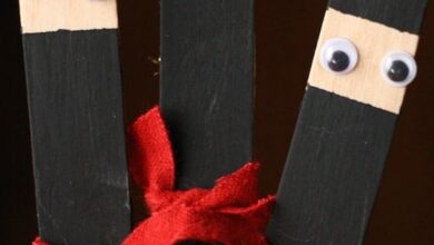 Easy and Adorable Popsicle Stick Ninja Ornaments Easy and Adorable Popsicle Stick Ninja Ornaments