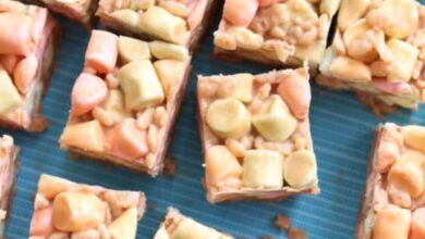 No-Bake Peanut Butter Marshmallow Squares (Confetti Squares) No-Bake Peanut Butter Marshmallow Squares (Confetti Squares)