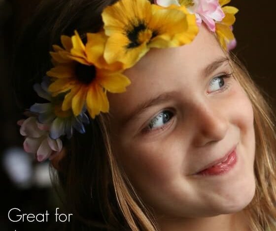 Easy Flowered Tiara Craft for Kids