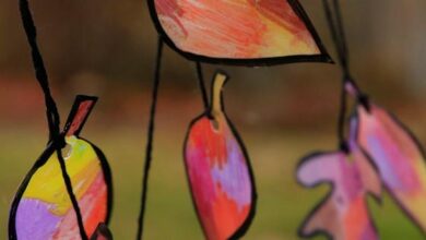 Gorgeous Fall Leaf Sun Catcher Craft for Kids