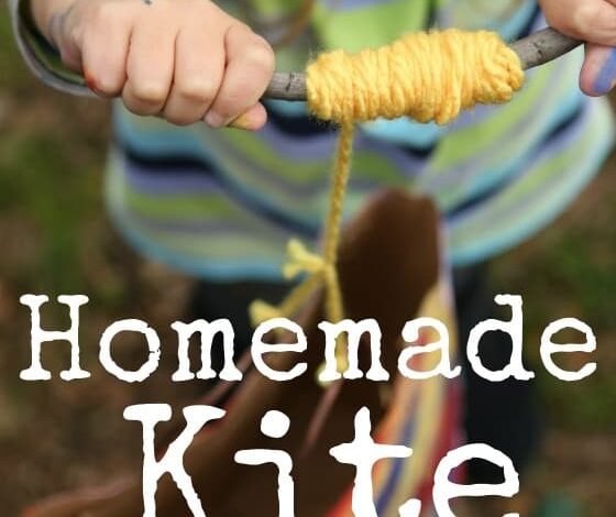 Paper Bag Kite Craft with Winder Handle Paper Bag Kite Craft with Winder Handle