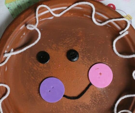 Adorable Paper Plate Gingerbread Man Adorable Paper Plate Gingerbread Man