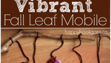 Vibrant Fall Leaf Mobile with Tin Foil and Sharpies