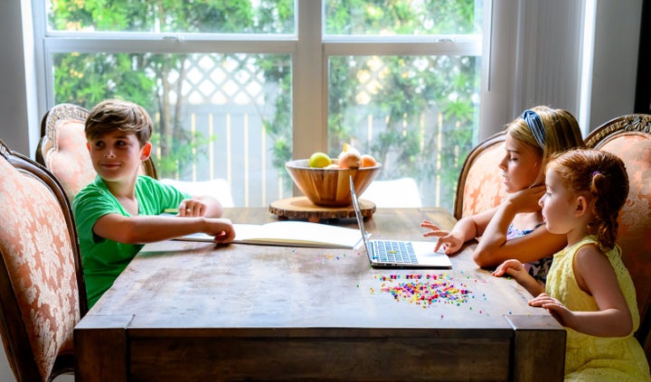 Experts And Former Students Confess Their Honest Thoughts About Unschooling Experts And Former Students Confess Their Honest Thoughts About Unschooling