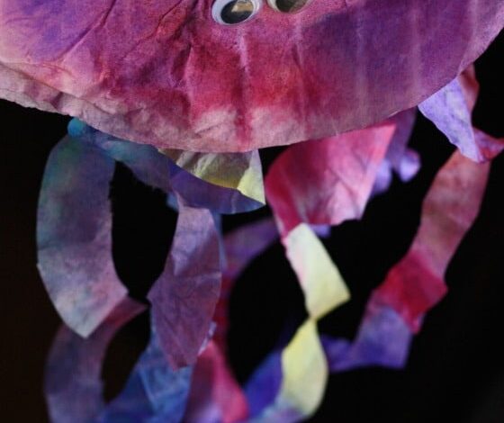 Coffee Filter Jellyfish Craft – Happy Hooligans