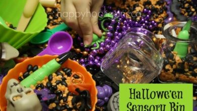 Halloween Sensory Bin – Happy Hooligans