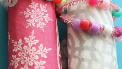 Pipe Cleaner Napkin Rings – Happy Hooligans