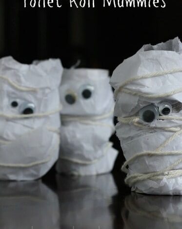 Toilet Roll Mummies for Toddlers to Make