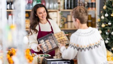 Holiday Onboarding: Welcoming Seasonal Employees