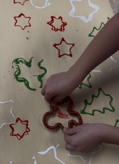 Turning Children’s Art into Holiday Gift Wrap Turning Children’s Art into Holiday Gift Wrap