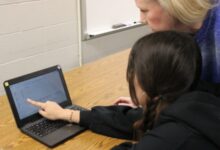 This Teacher Uses Classroom Cash To Improve Attendance