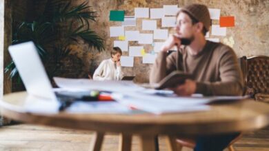 Asynchronous Vs. Synchronous Classes – eLearning Industry