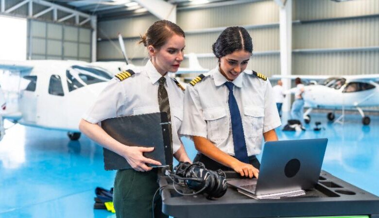 Aviation Training With LMS Platforms: Tips And Best Practices