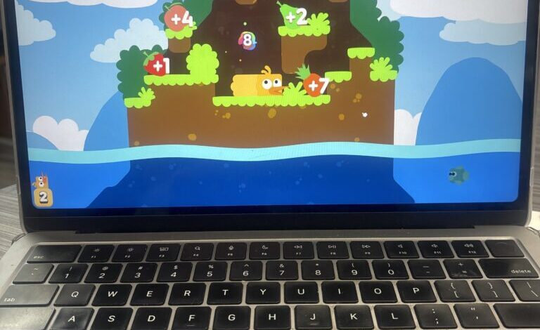 This Snakebird Math Game Builds Confidence and Collaboration