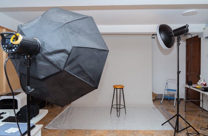 School Picture Days Canceled, Investigations Launched After Rumors Link Popular Photo Company To Epstein