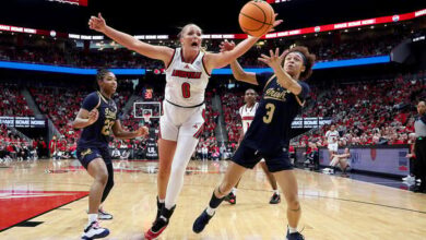 At White House, College Leaders Plead for Federal Action